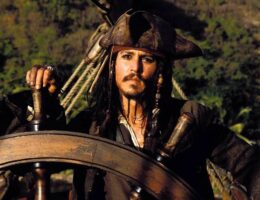 «Пираты Карибского моря» сейчас: как живут и как выглядят актеры знаменитой саги спустя годы