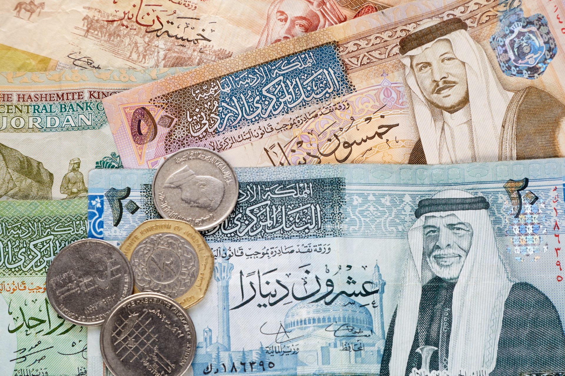 Jordanian Dinar – (1 JOD = 1.41 USD)