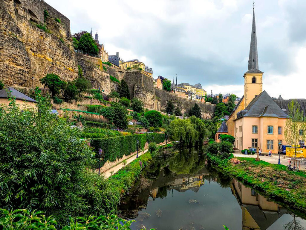  Luxembourg (Luxembourg)