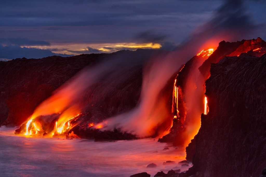 Volcano Tours in Hawaii, USA