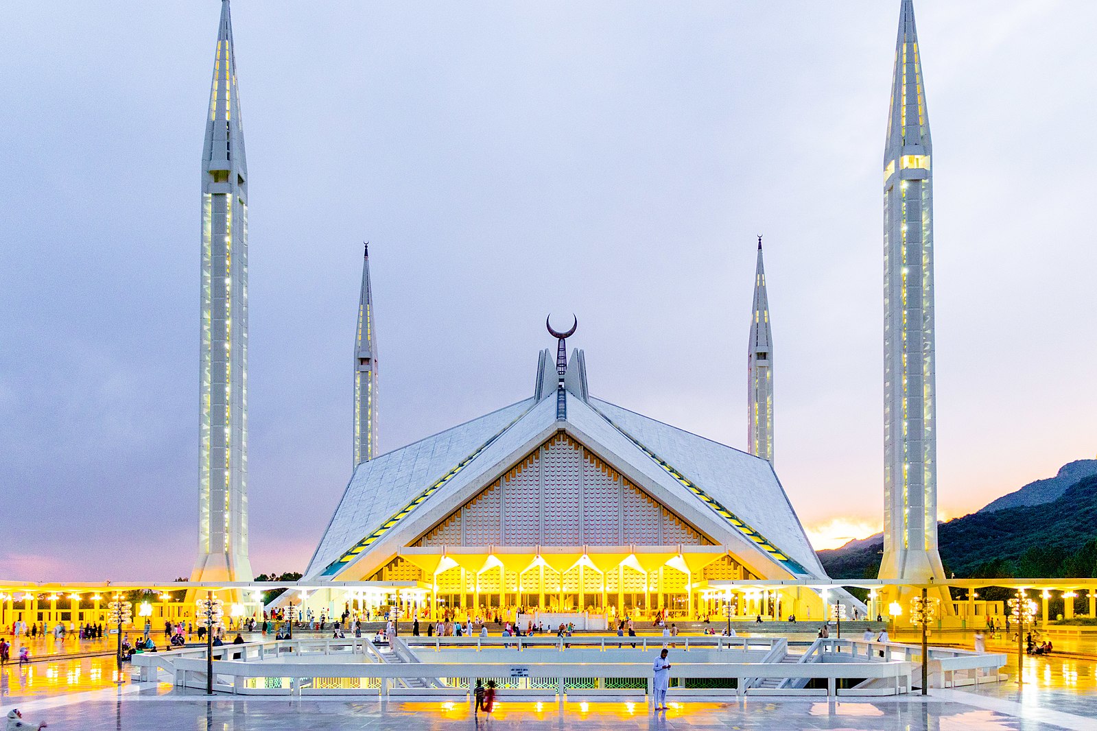 Faisal Mosque (Pakistan)